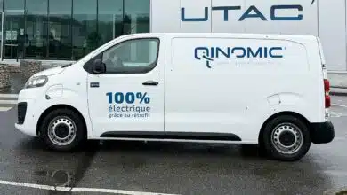 Qinomic installe les kits de rétrofit Stellantis.